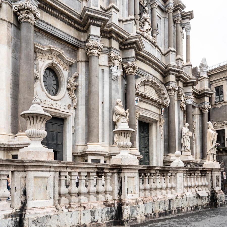 Вилла Benedettini Charming House Катания Экстерьер фото