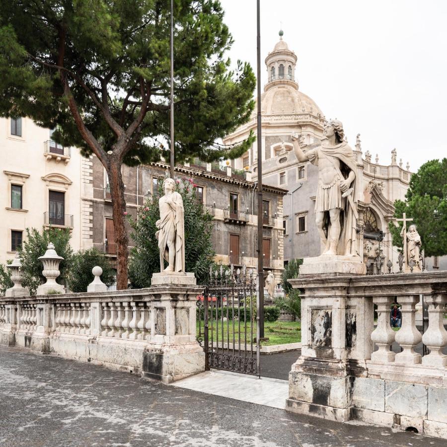 Вилла Benedettini Charming House Катания Экстерьер фото